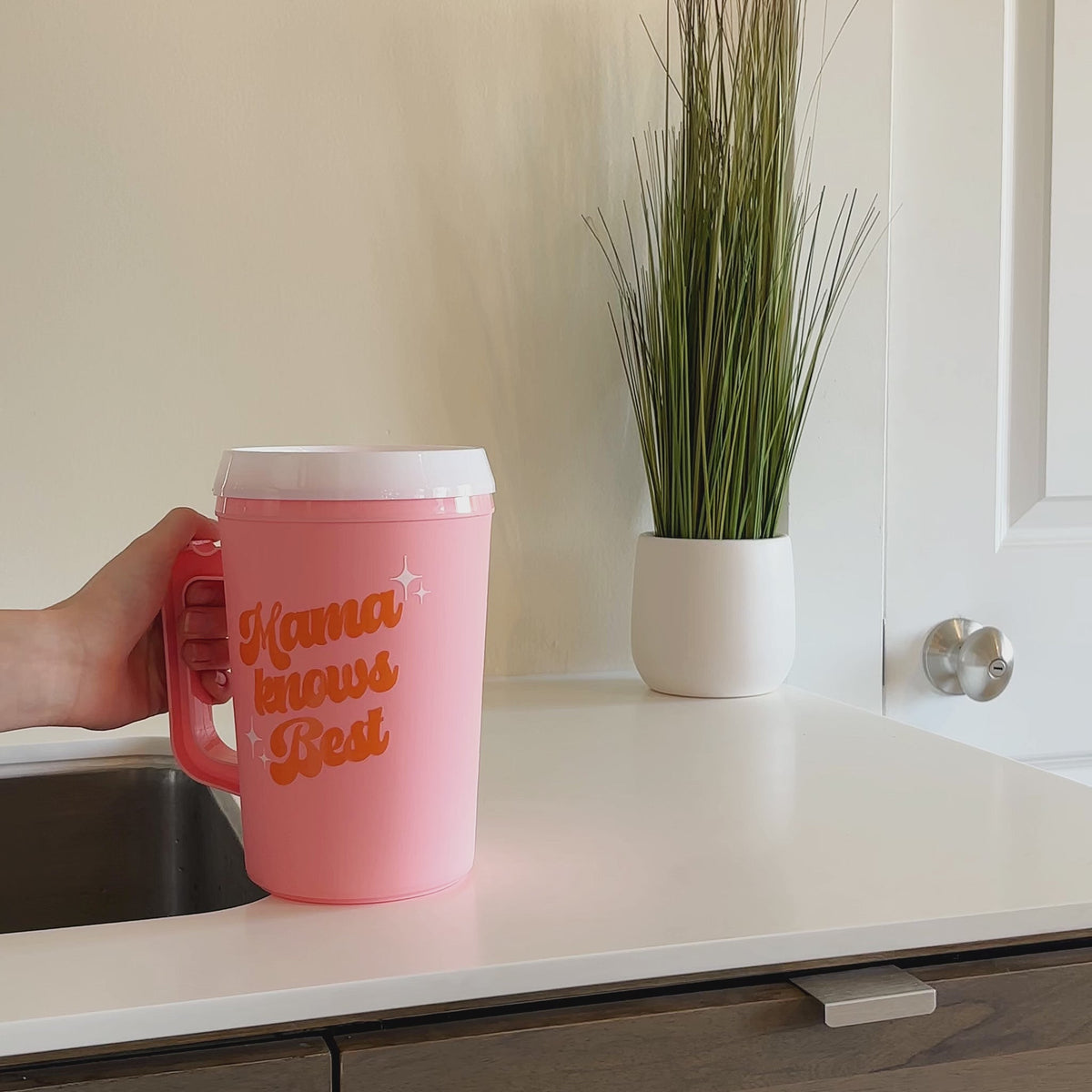 Mama Knows Best 34oz Mega Mug