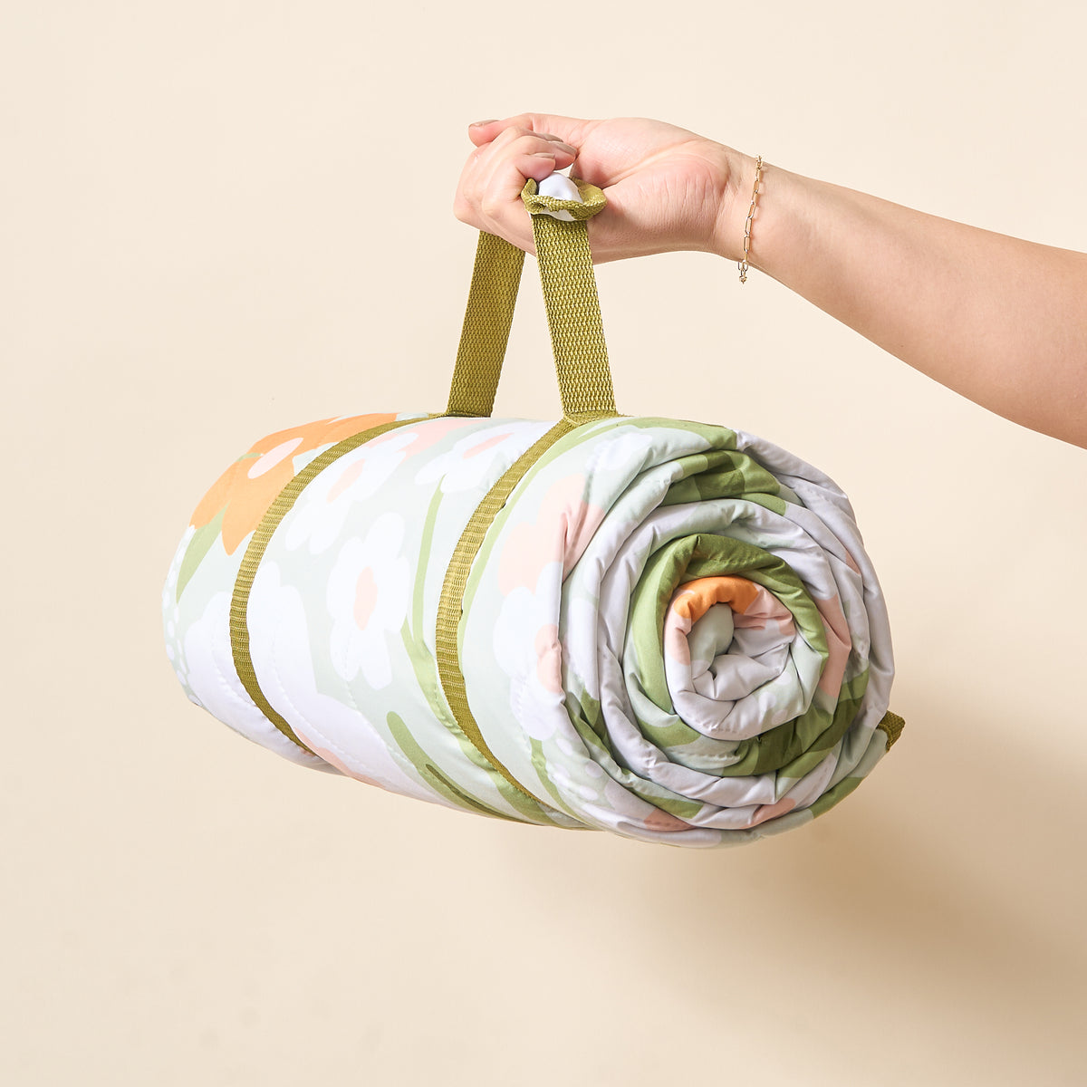 Floral Haven Sage On-the-Go Quilted Blanket