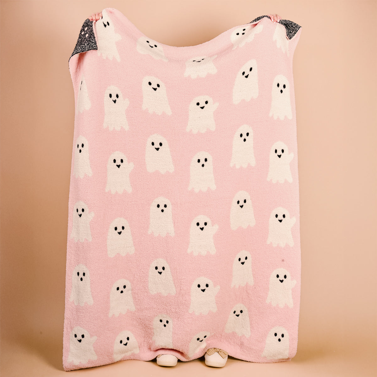 Boo Crew Cozy Dreams Luxe Blanket