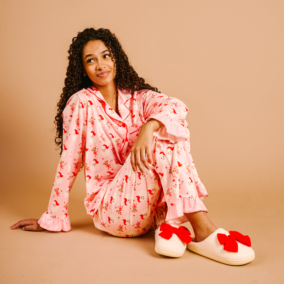 Holly Jolly Santa Sweet Dreams Pajama Pants Set