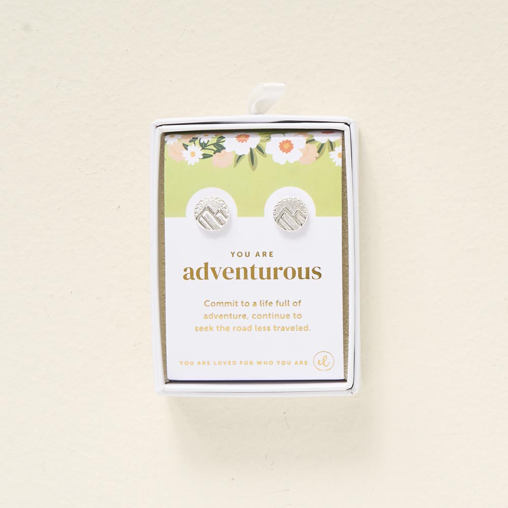 Dainty Stud Trait Earrings