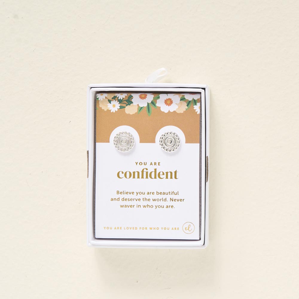 Dainty Stud Trait Earrings