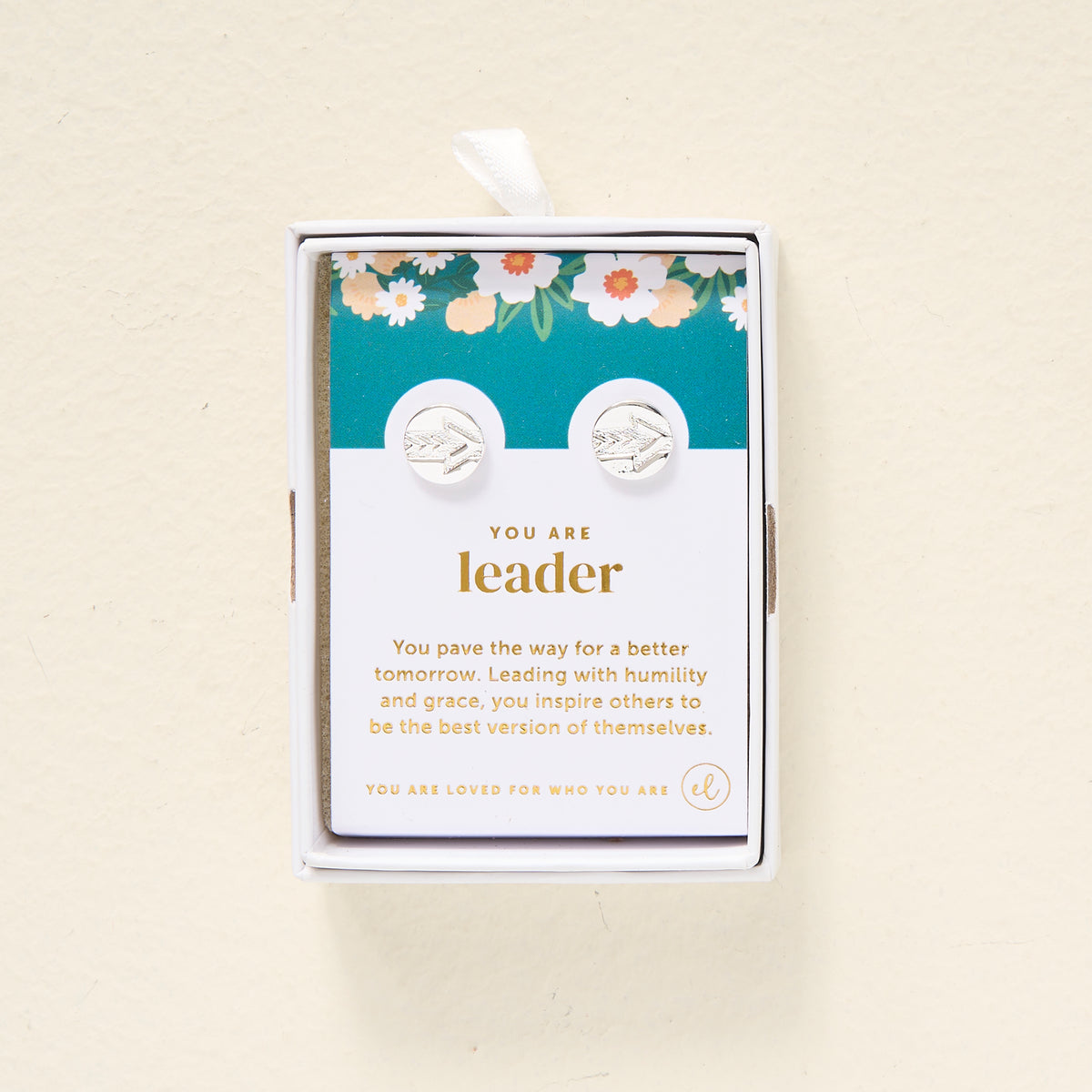Dainty Stud Trait Earrings