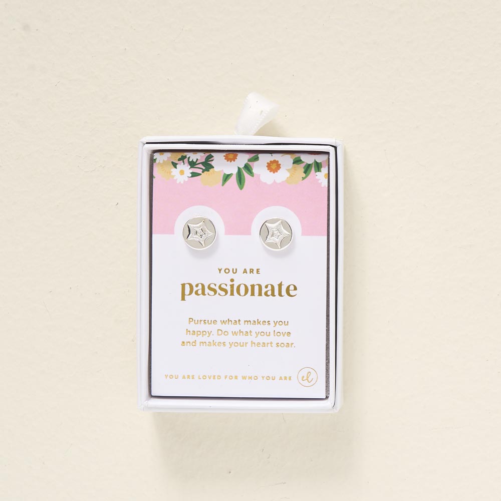 Dainty Stud Trait Earrings