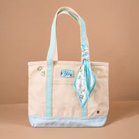 Aprés Ski The Darling Canvas Tote Bag