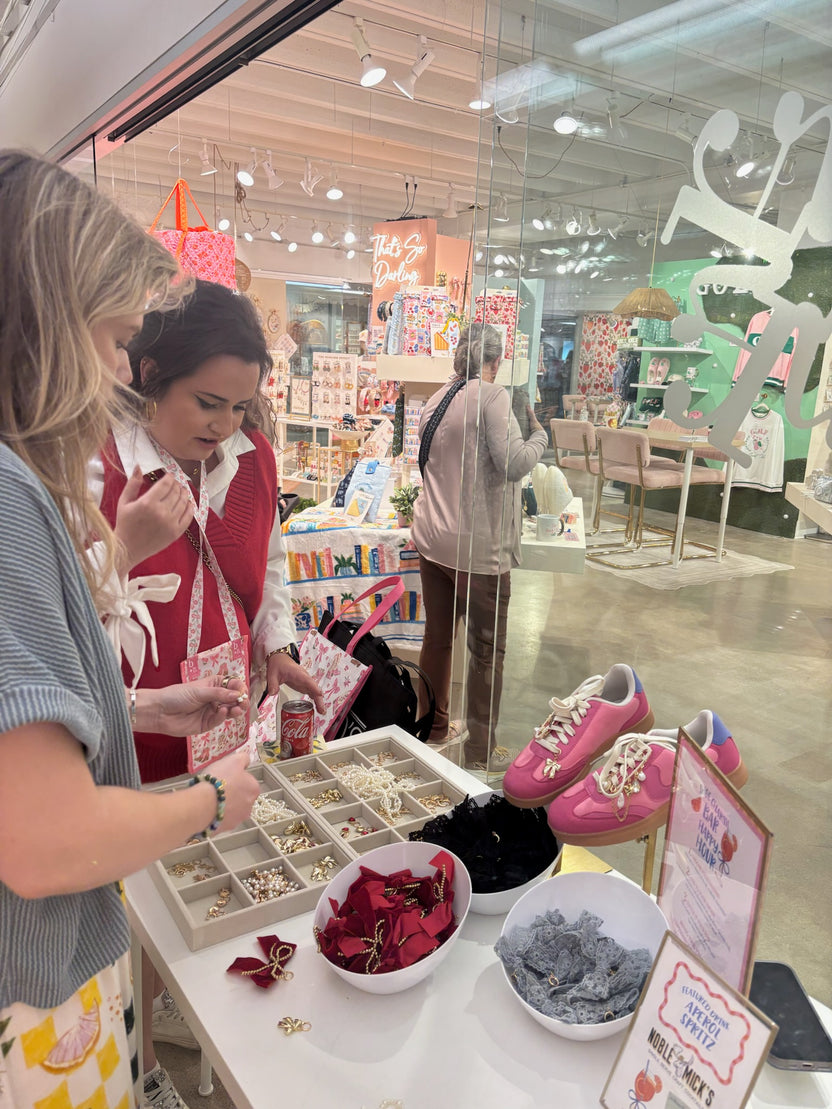 Order Wholesale – The Darling Effect