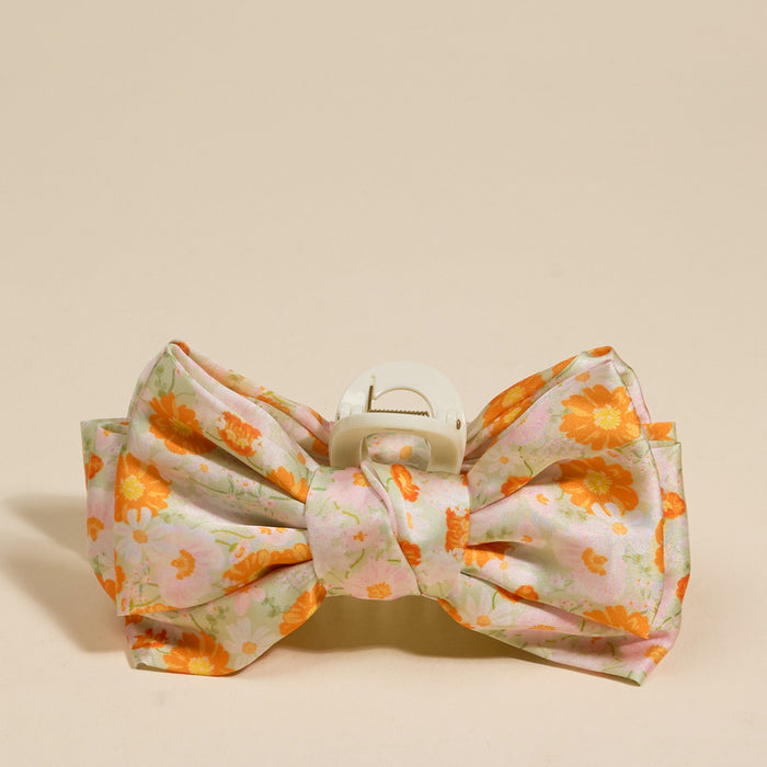 Bouquet Beauty Sage Satin Bow Claw Clip
