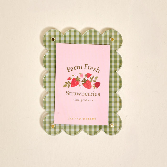 Farm Fresh Strawberries Mini Acrylic Picture Frame Magnet