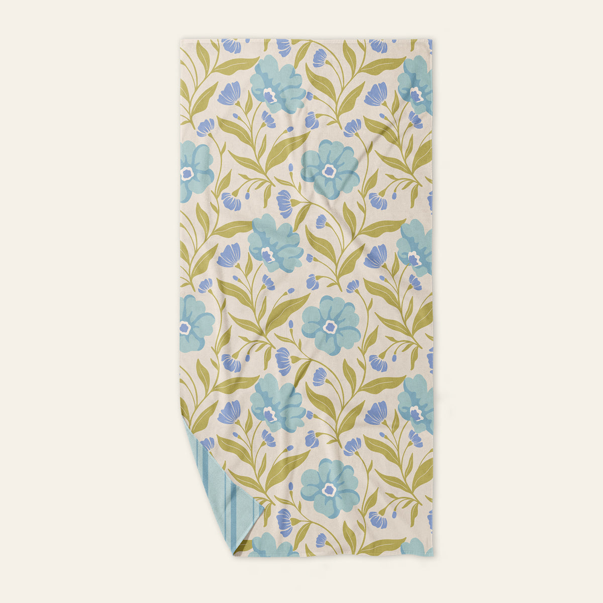 Poppin' Petals Aqua XL Quick-Dry Beach Towel