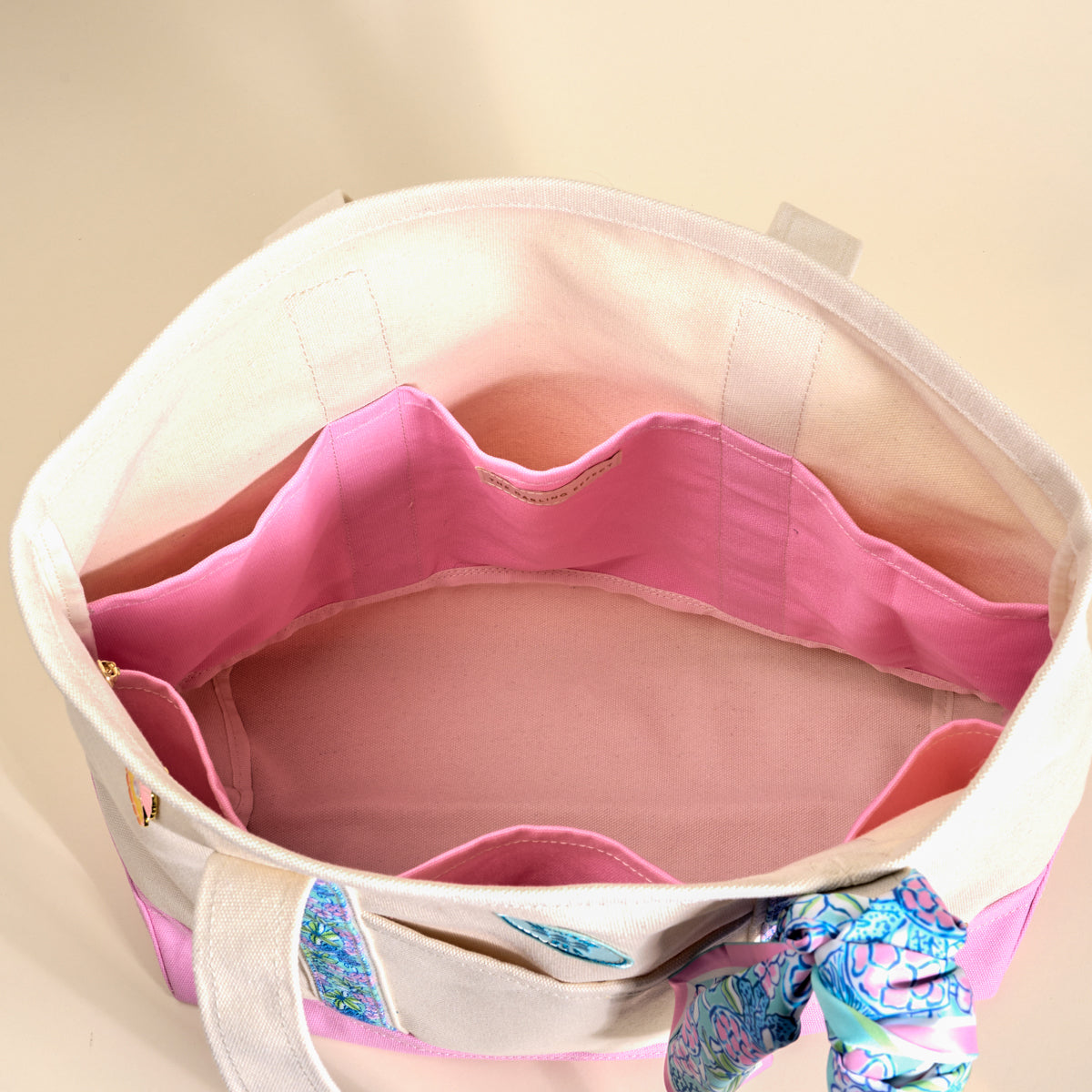 Coastal Cove The Darling Canvas Tote Bag