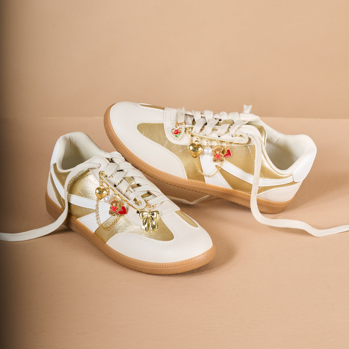 Beary in Love Dazzle Shoe Charm Pack