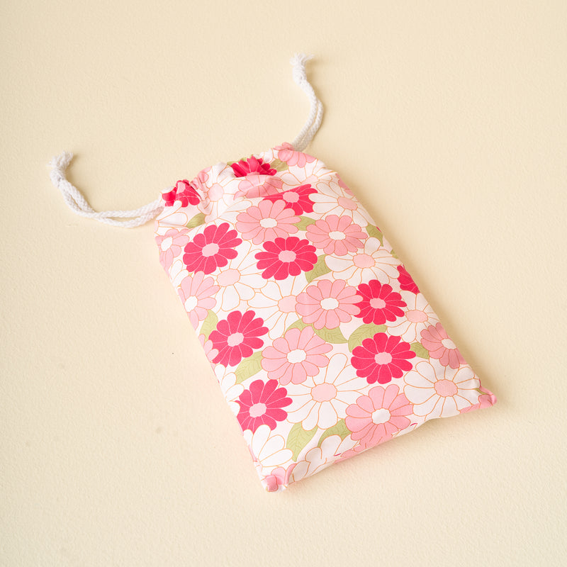 Daisy Craze Hot Pink XL Quick-Dry Beach Towel