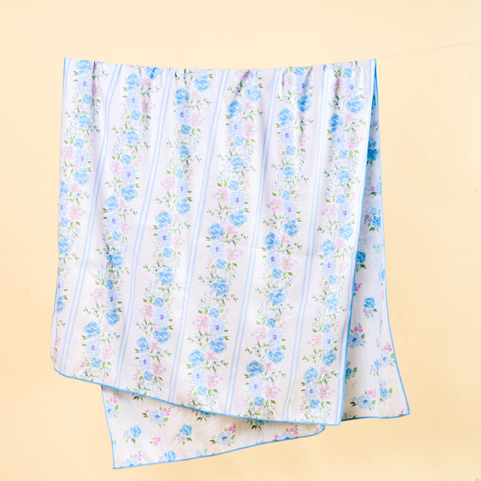 Petal Parade Blue XL Quick-Dry Beach Towel