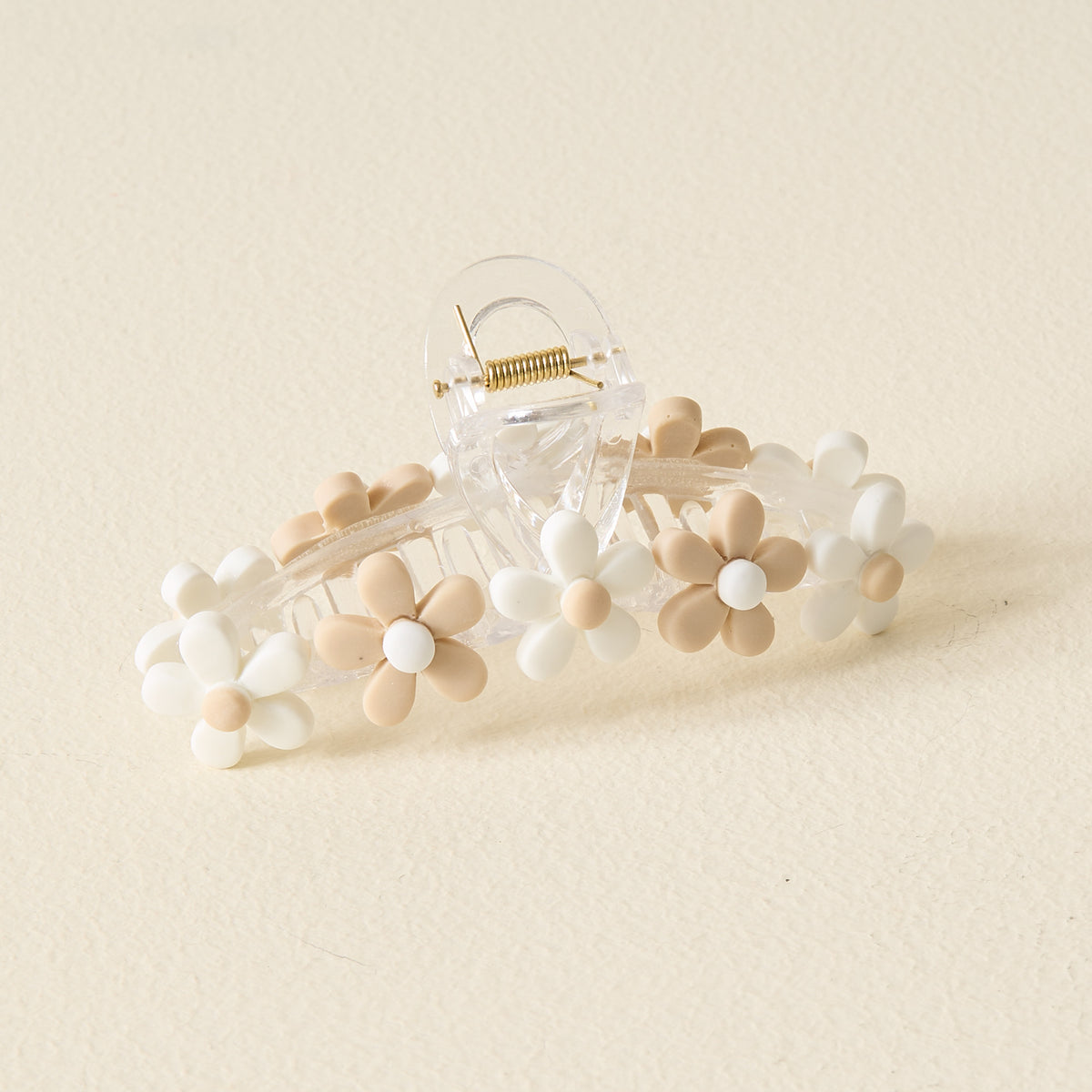 Serene Daisy Claw Clip