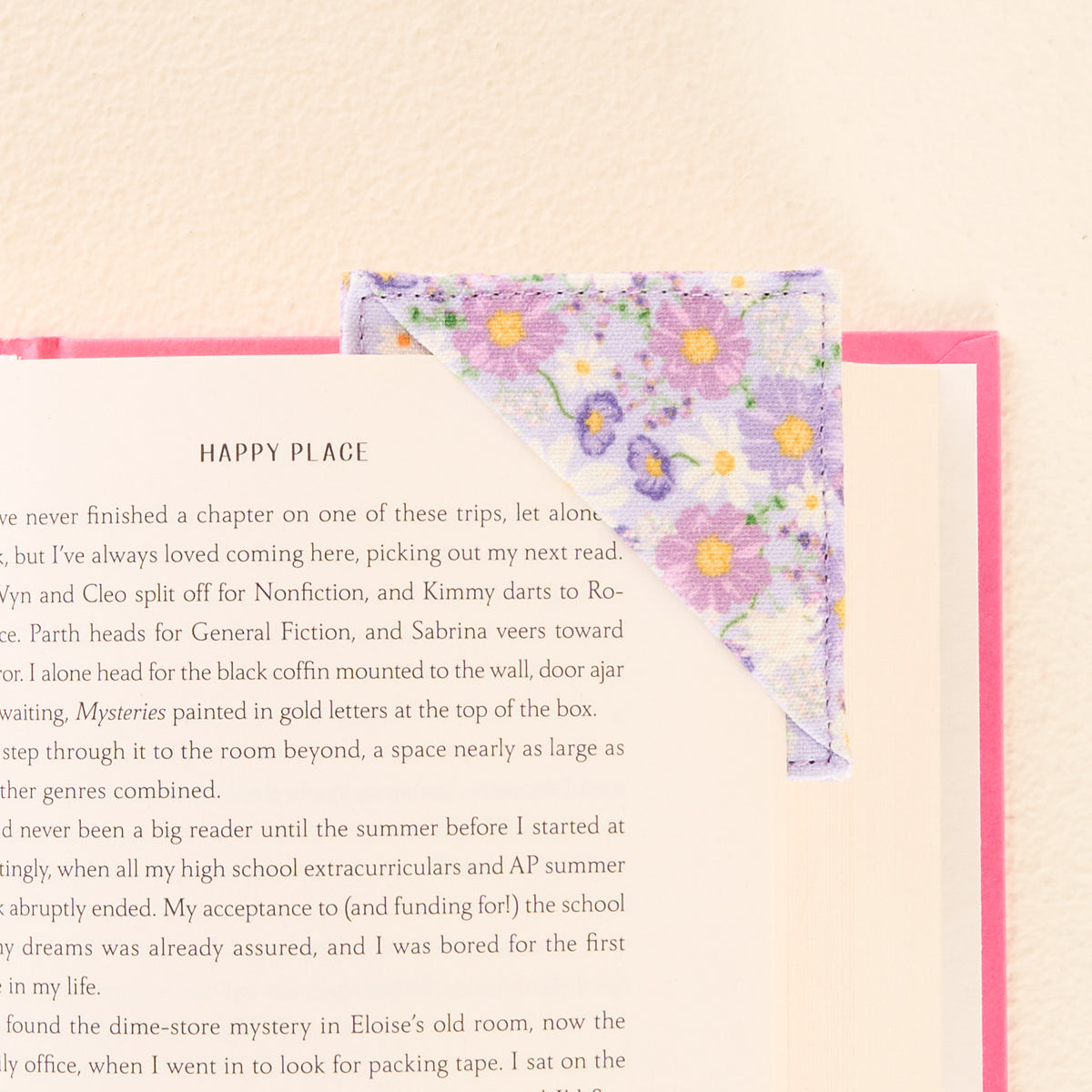 Bouquet Beauty Purple Corner Keeper Fabric Bookmark