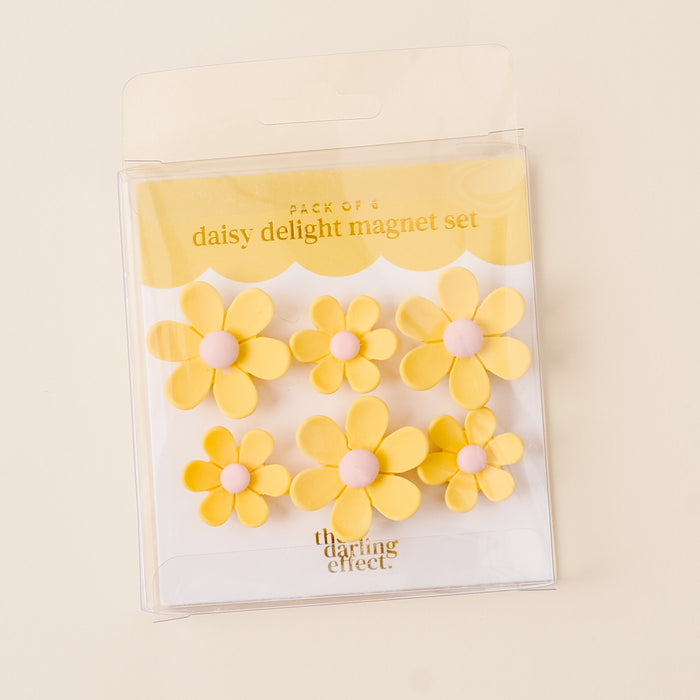 Yellow Daisy Delight Magnet Set