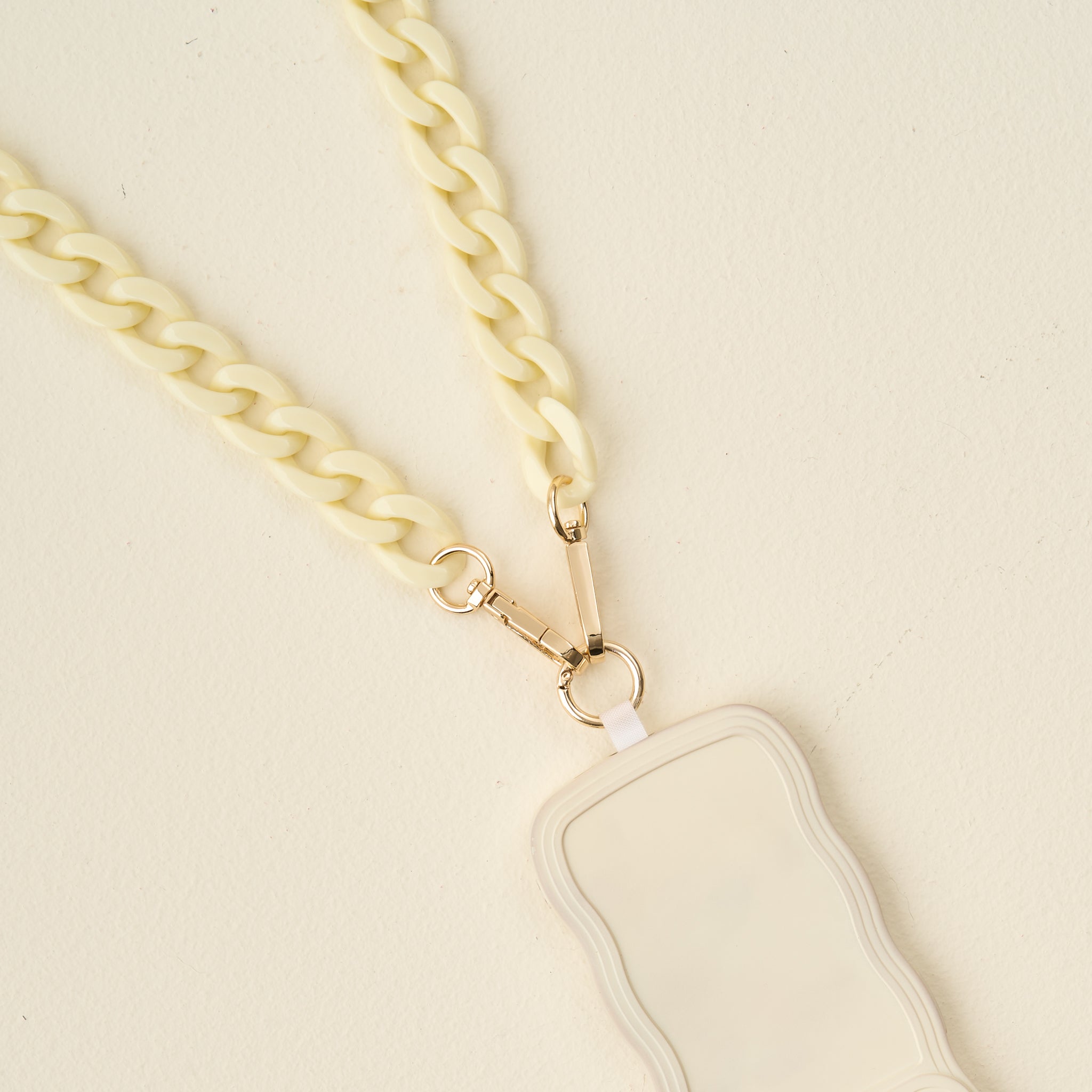 Cream Hold the Phone Crossbody Chain – The Darling Effect