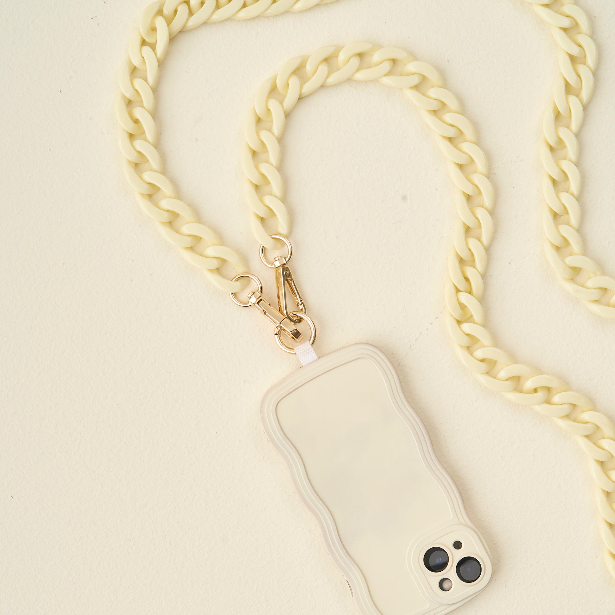 Cream Hold the Phone Crossbody Chain – The Darling Effect