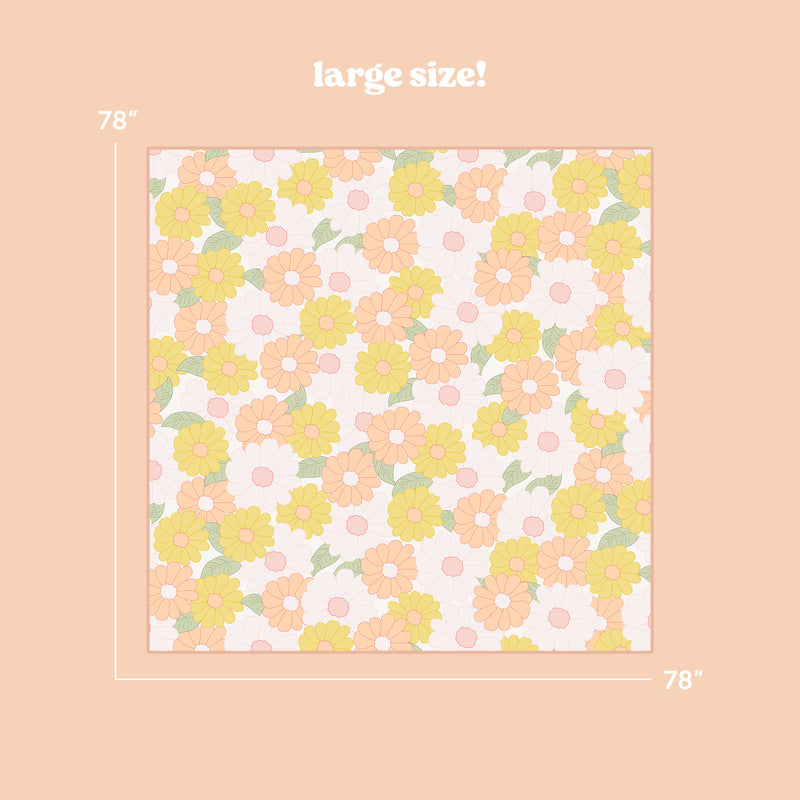 Daisy Craze Peach On-the-Go Quilted Blanket