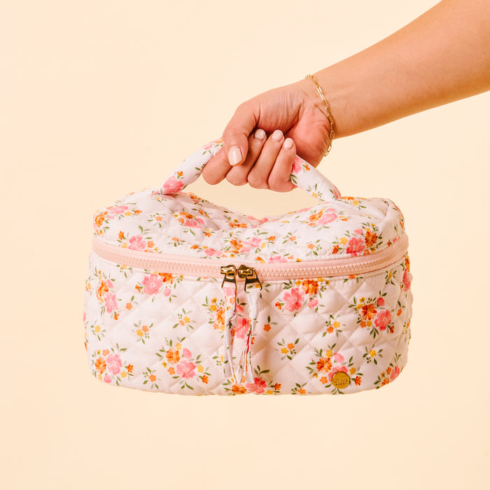 Endless Daydream Cream Glam & Go Quilted Cosmetic Bag