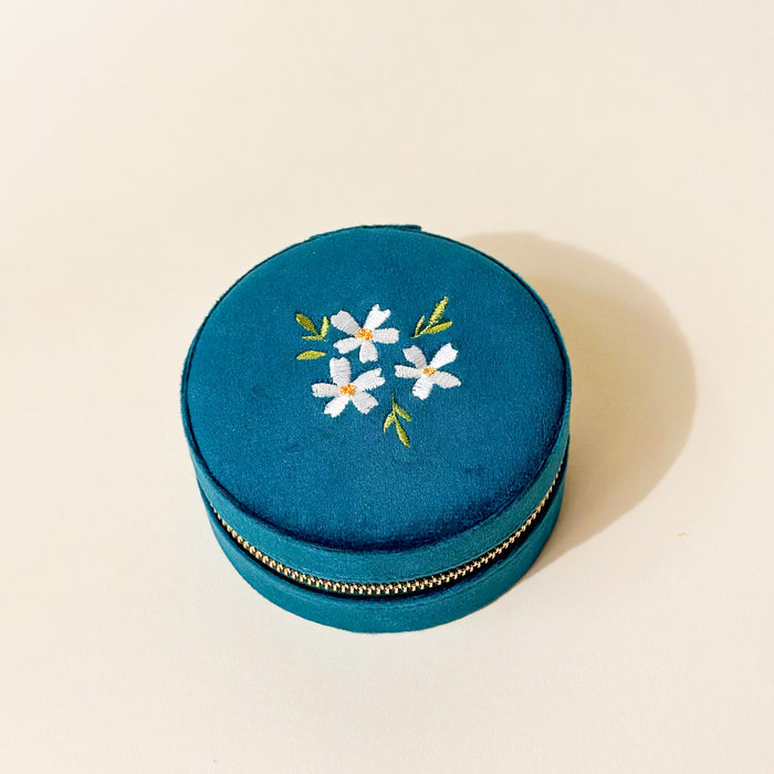 Teal Round Velvet Jewelry Case