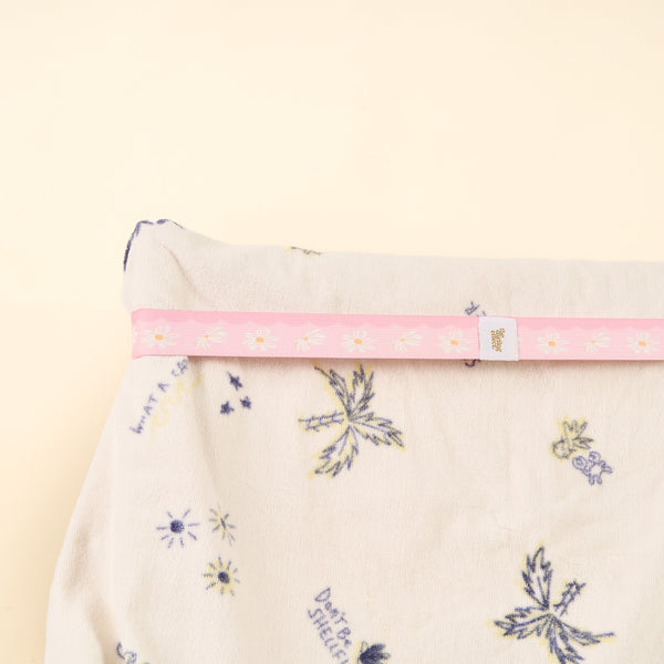Put Towel Band-Scalloped Floral Pink Stay