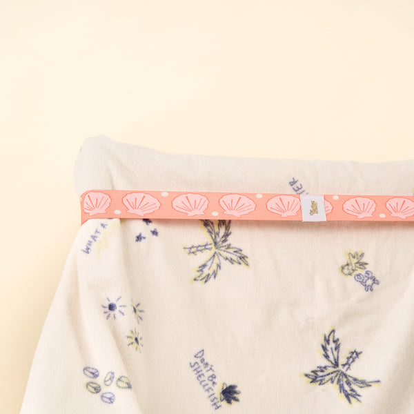 Put Towel Band-Seashells Coral Stay