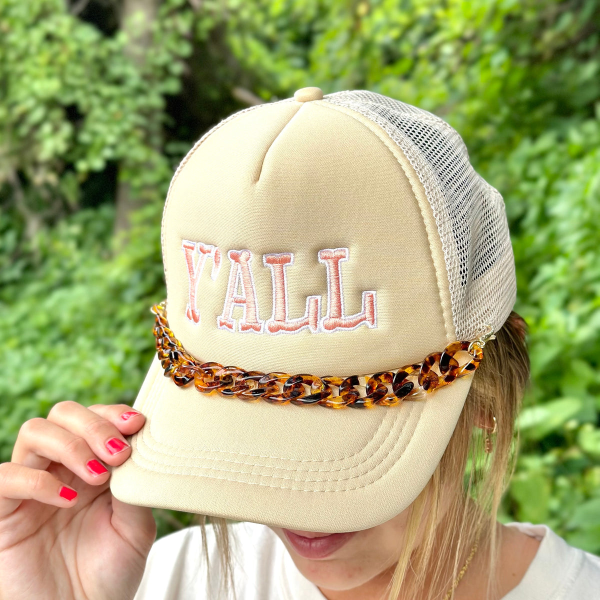 Acrylic Tortoise Trucker Hat Chain