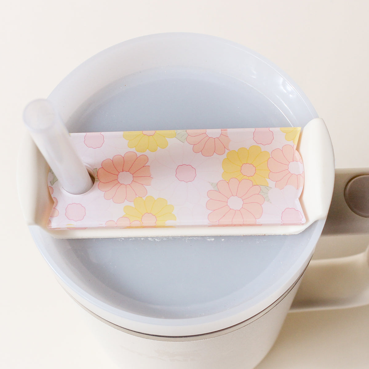 Daisy Craze Peach Tumbler Lid Tag