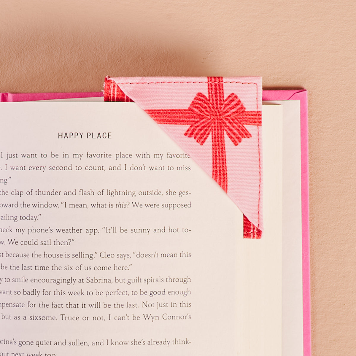 Holiday Gift Bow Red Corner Keeper Fabric Bookmark