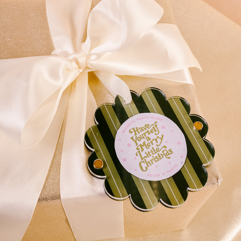 Evergreen Stripes Scalloped Round Picture Frame Ornament