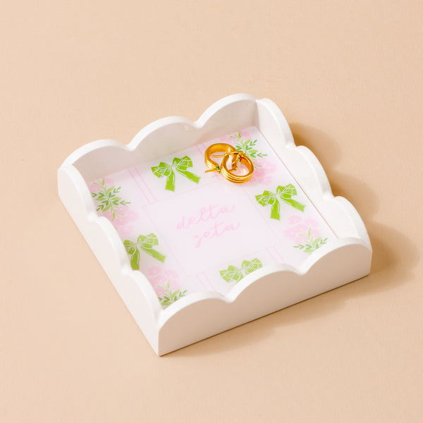 Delta Zeta Scallop Trinket Tray