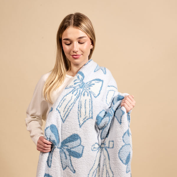 Blushing Bows Blue Cozy Dreams Luxe Blanket
