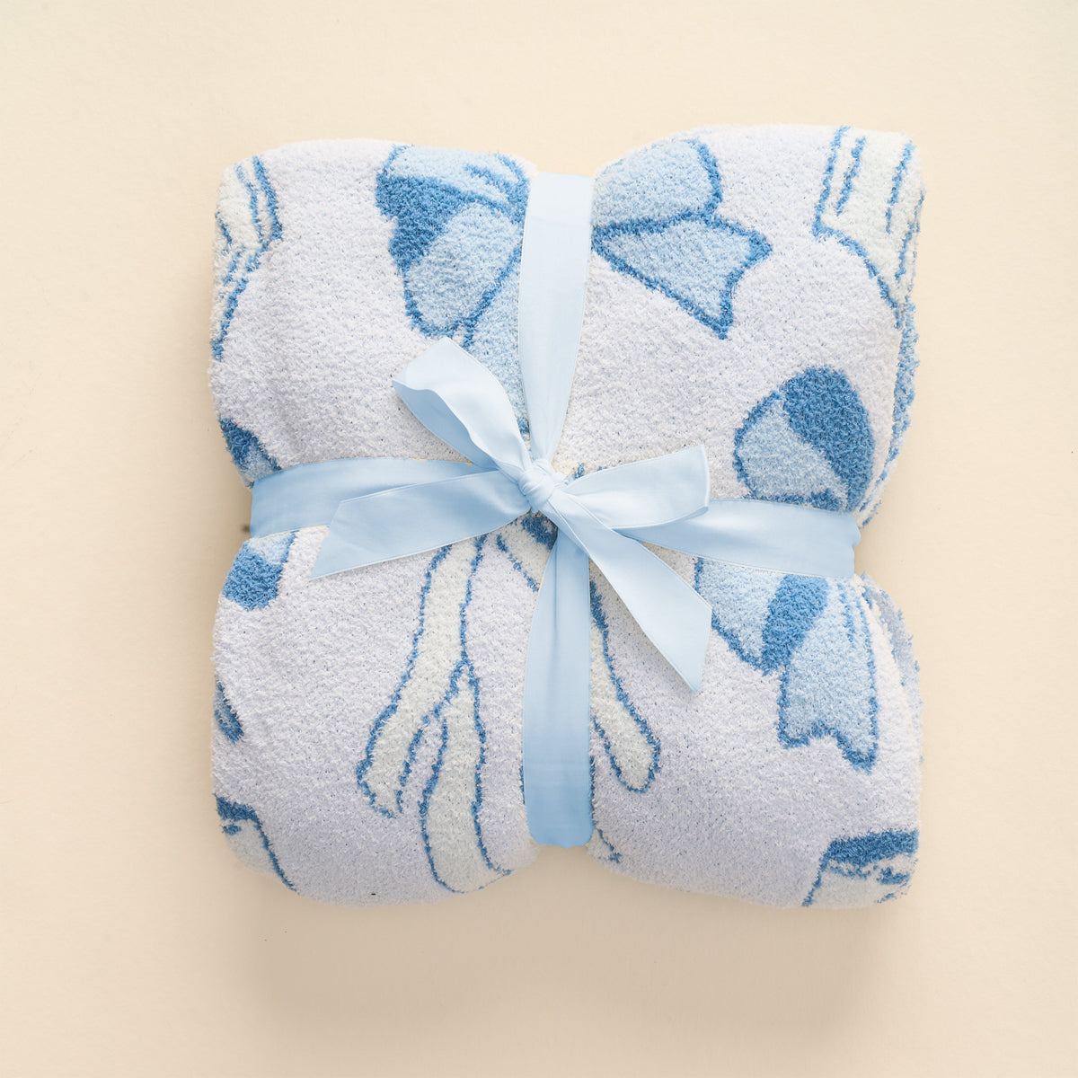 Blushing Bows Blue Cozy Dreams Luxe Blanket
