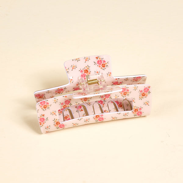 Endless Daydream Cream Claw Clip