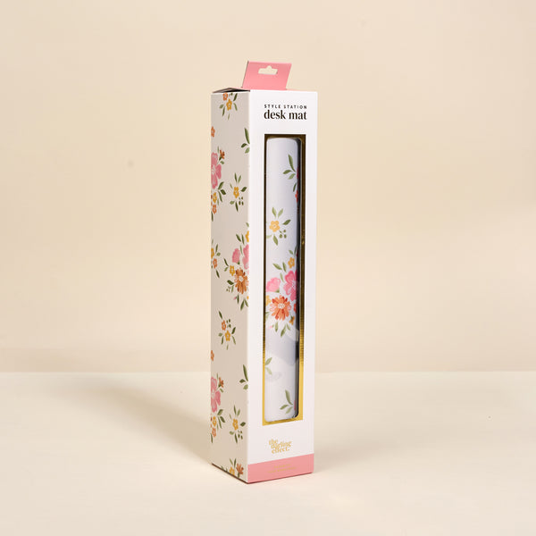 Endless Daydream Cream Style Station Desk Mat