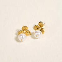 Fleur de Pearl Standout Earrings
