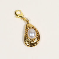 Oyster Jewelry Charm Gold