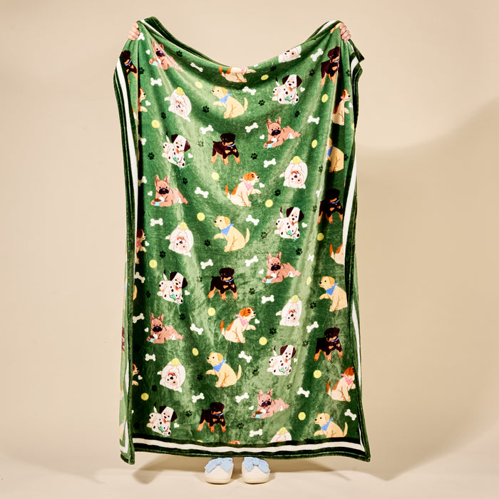 Dog Days Snuggle Up Plush Blanket
