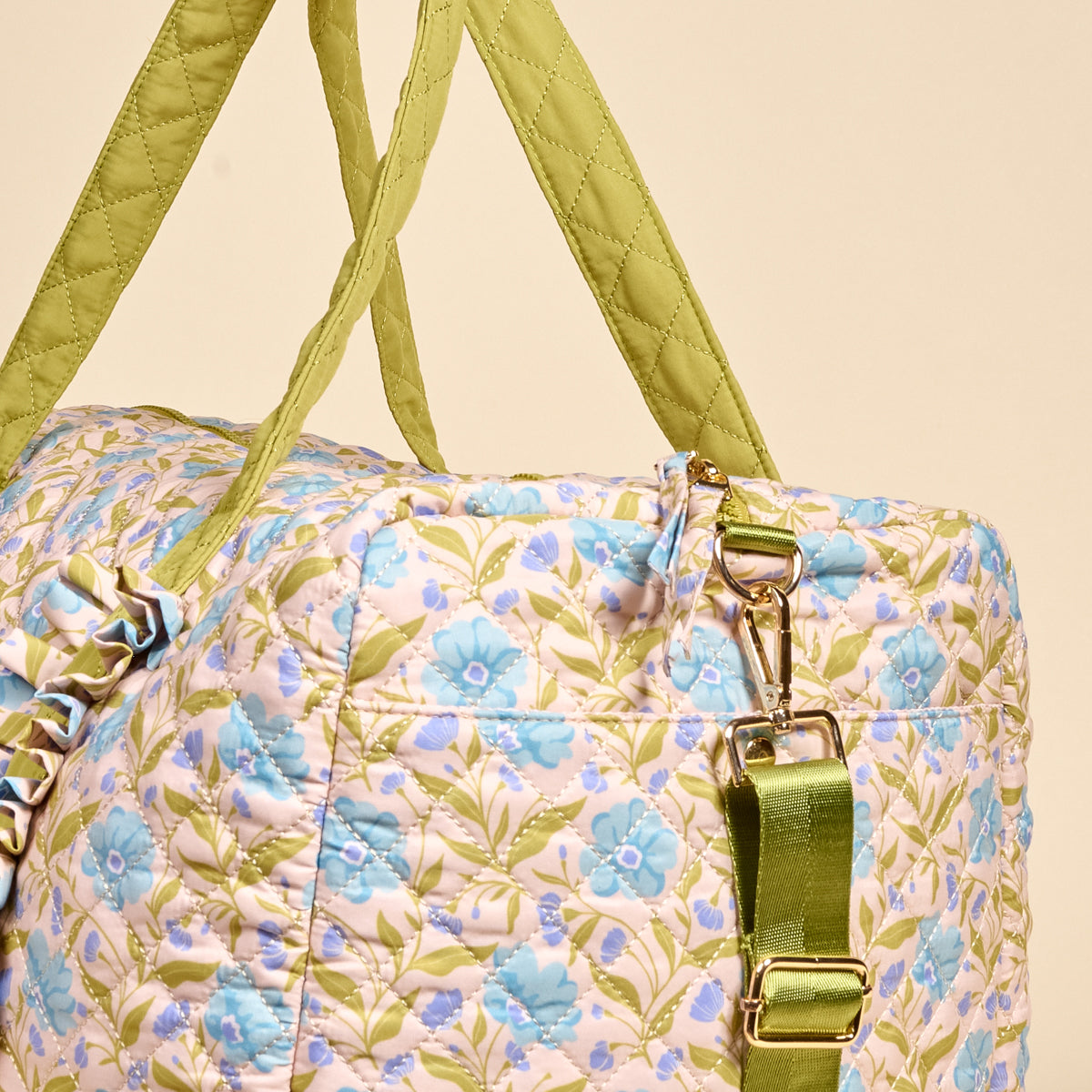 Poppin' Petals Aqua On-the-Go Quilted Weekender Bag