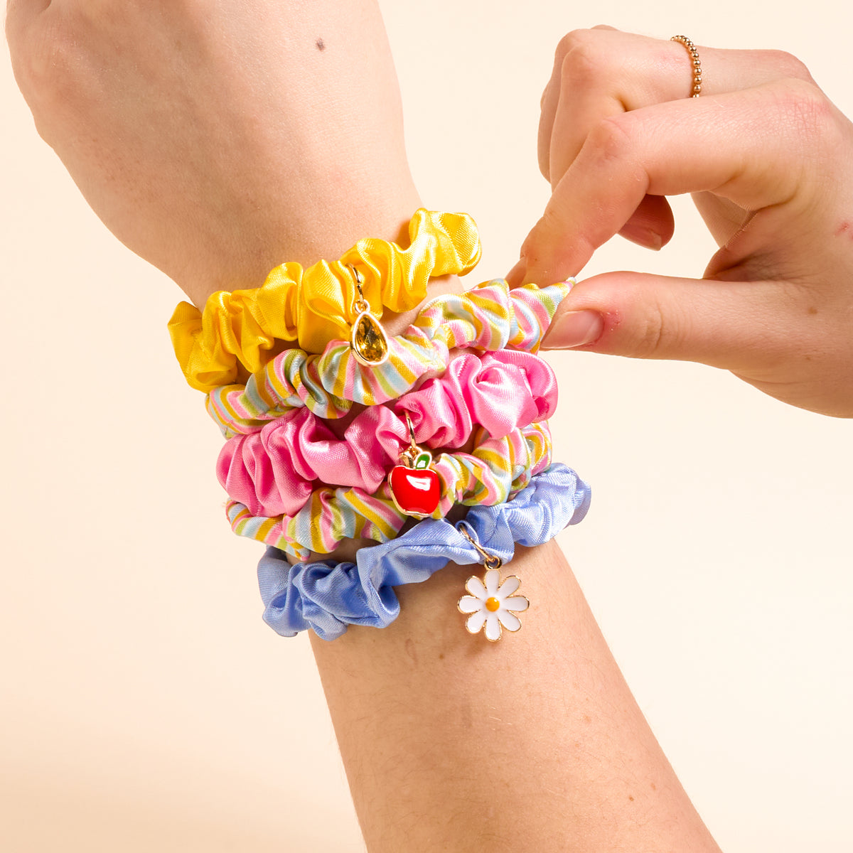 Color Me Happy Scrunchie Charm Set