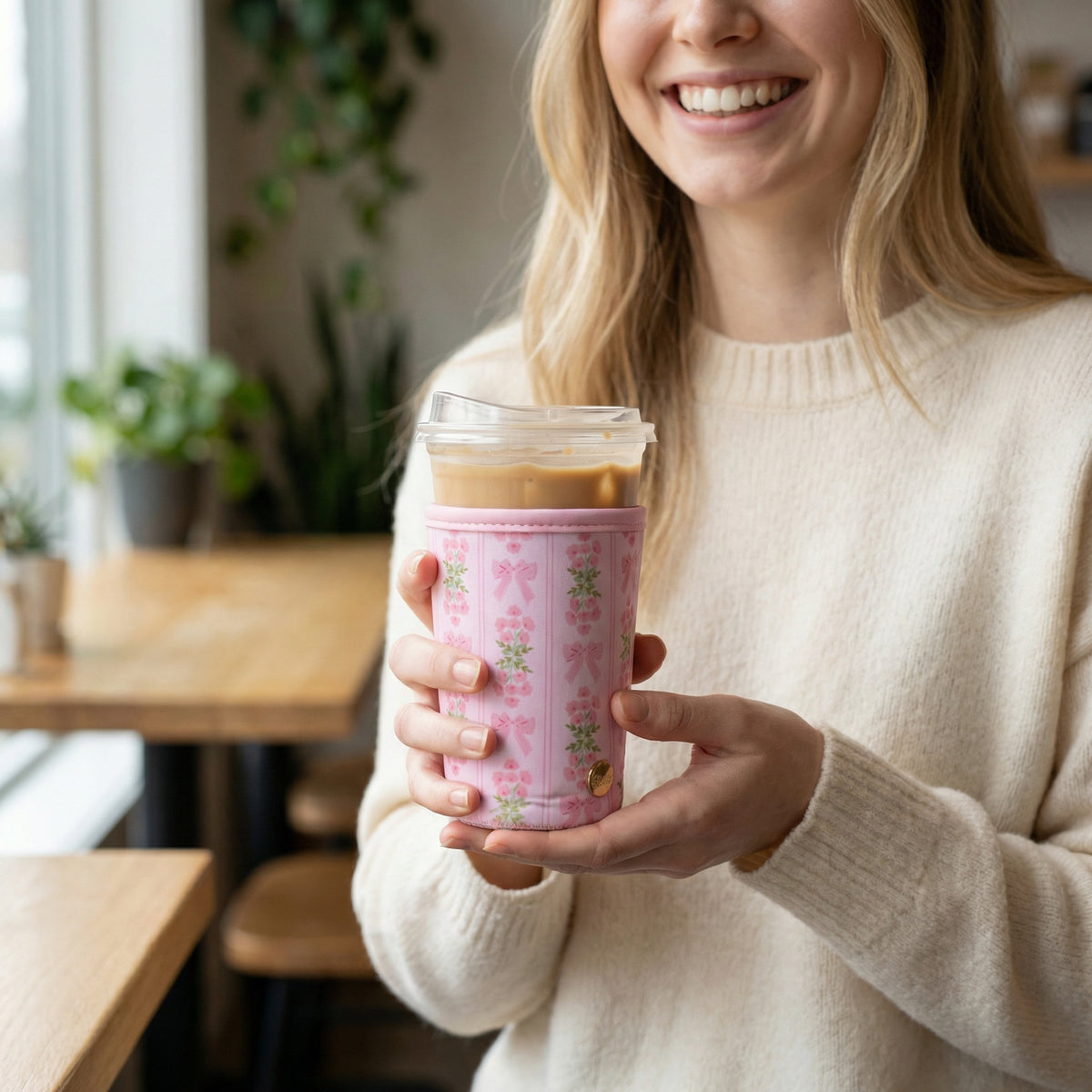 Large-Oh So Fancy Pink Sip Savvy Drink Sleeve