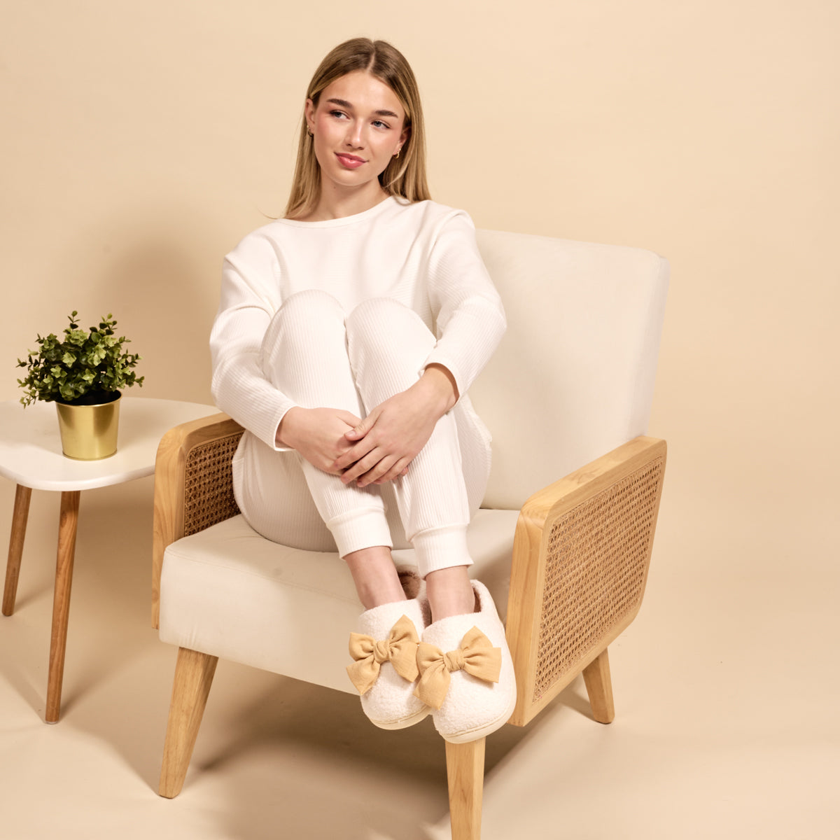 Betty Bow Tan Fuzzy Slippers