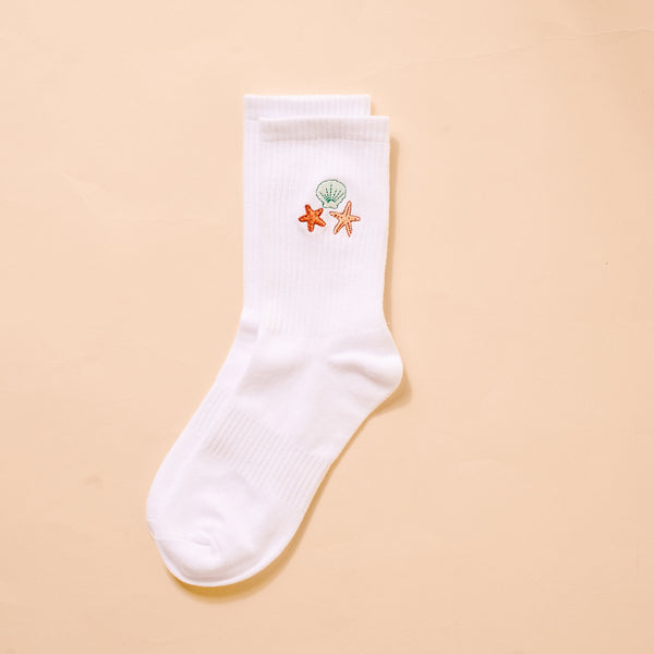 Seashells Embroidered Crew Socks