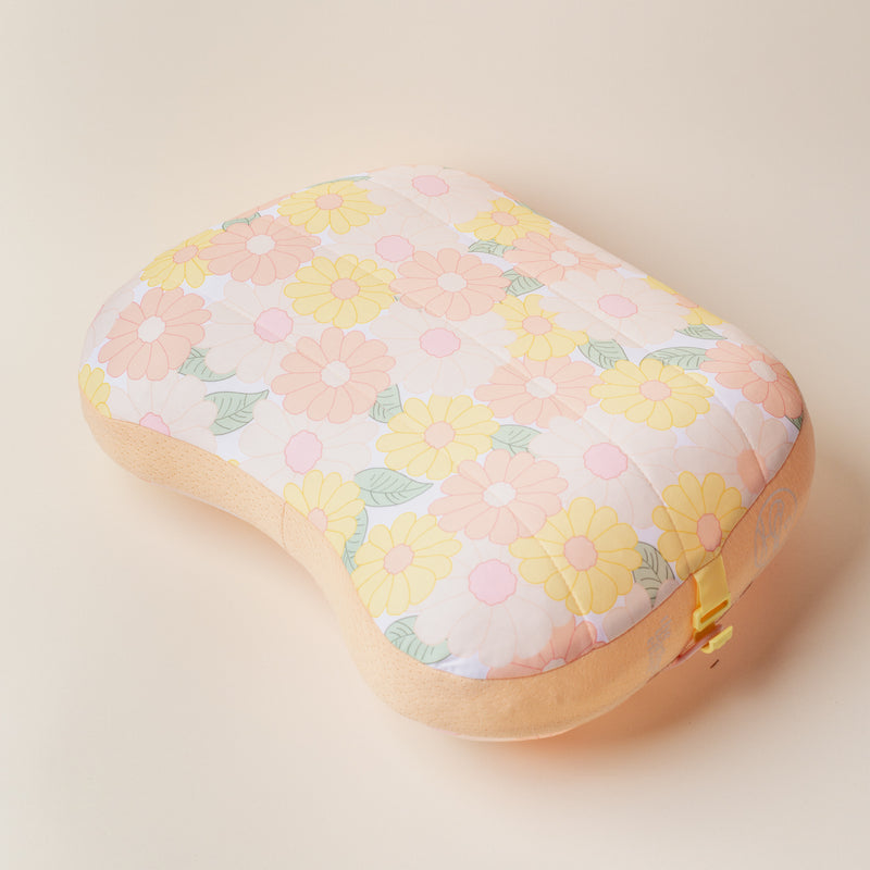 Daisy Craze Peach Ballast x Darling Effect Beach Pillow