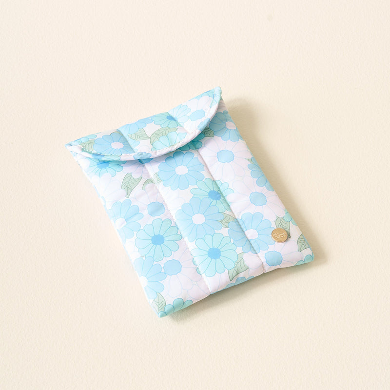 Daisy Craze Aqua Kindle Sleeve