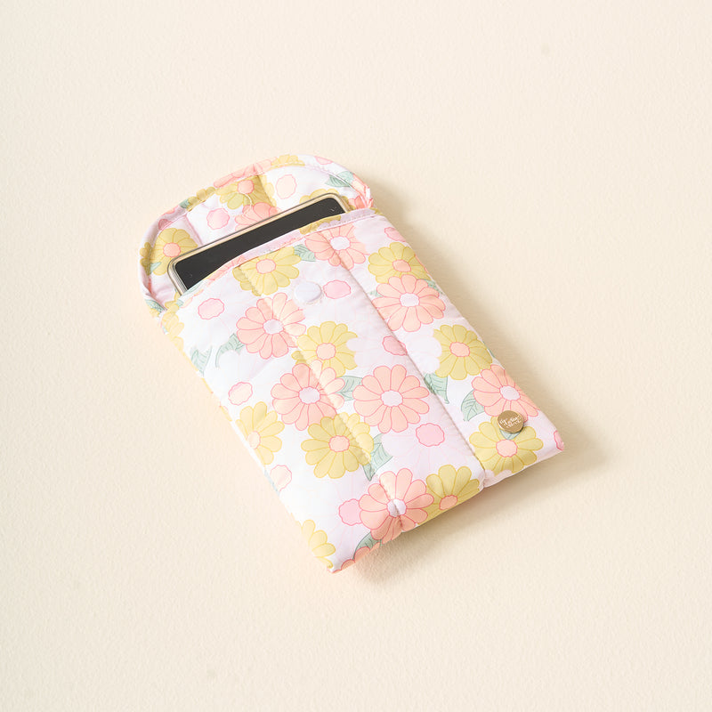 Daisy Craze Peach Kindle Sleeve