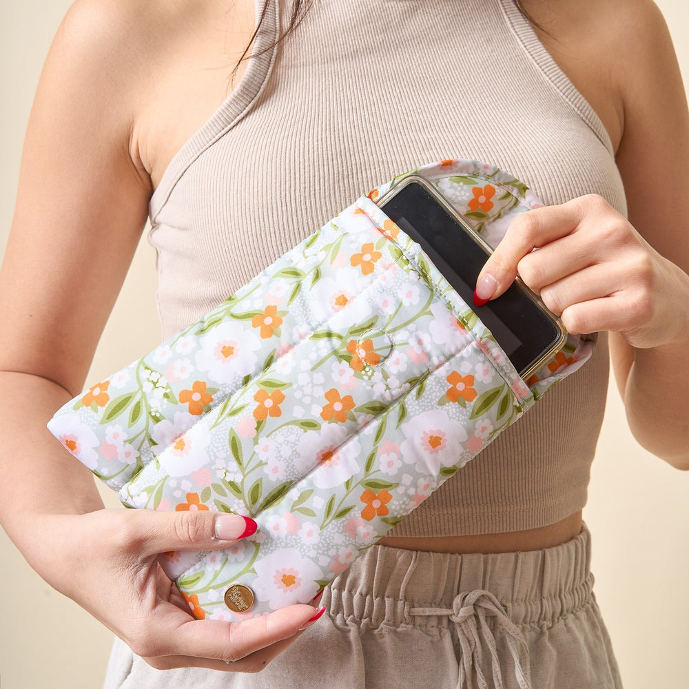 Floral Haven Sage Kindle Sleeve