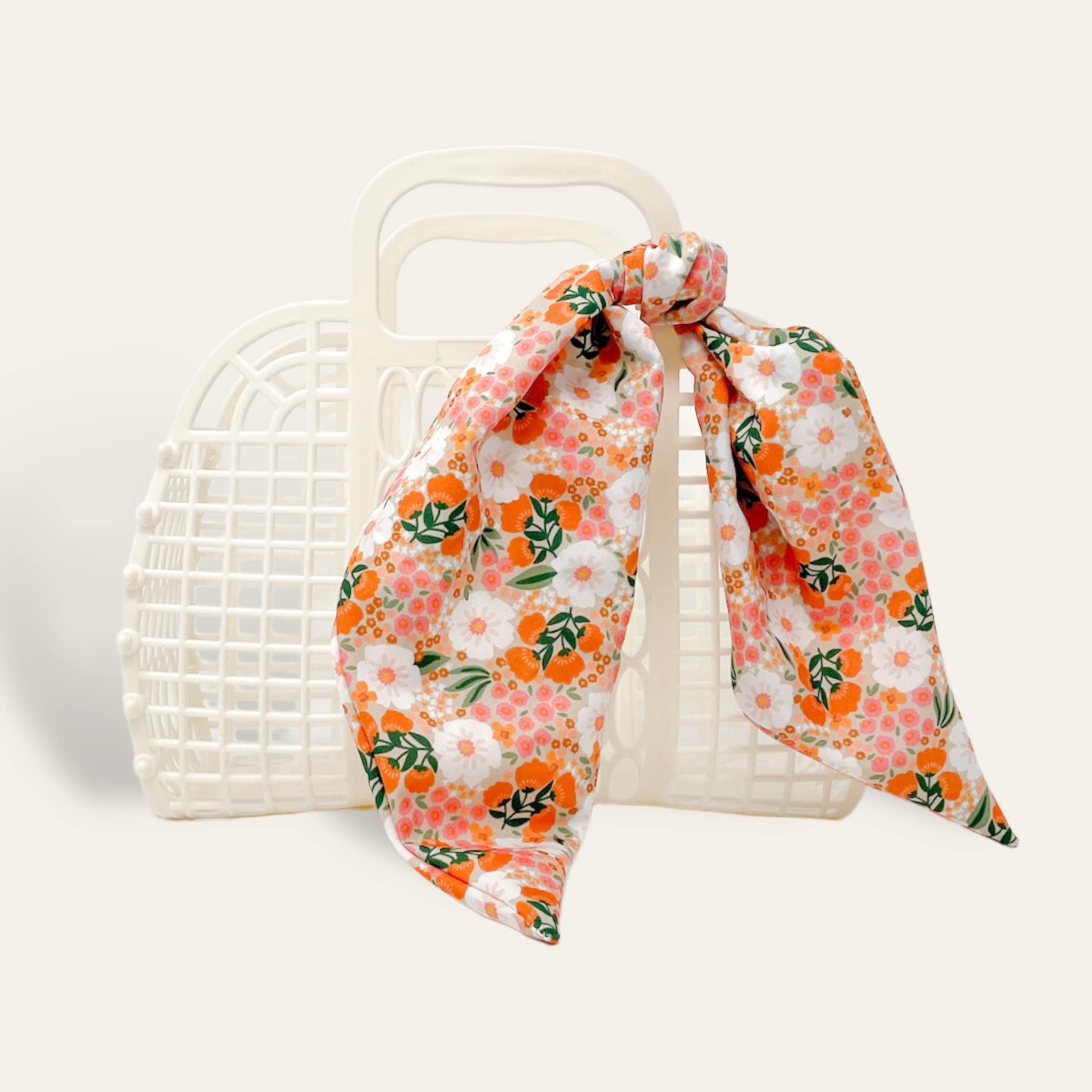 So Jelly Baskets with Sweet Meadow Scarf
